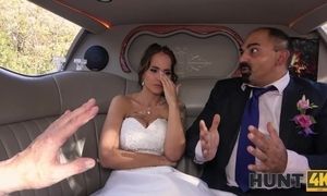 Bride Gets Fucked In Car In Front Of Her Husband