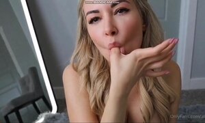 Alinity Nude Finger Licking Video Leaked