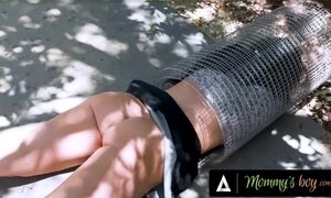 Stacked Milf Gets Hard Fucked By Her Pervert Hung Gardener While Stuck In A Fence