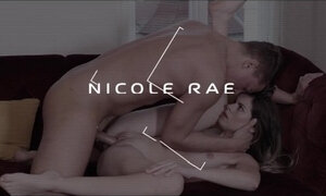'Busty American MILF Nicole Rae Vibrates Pussy - Karups'