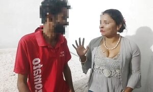 Desi indian modern milf bhabhi get facial and fucked by Pizza Delivery boy